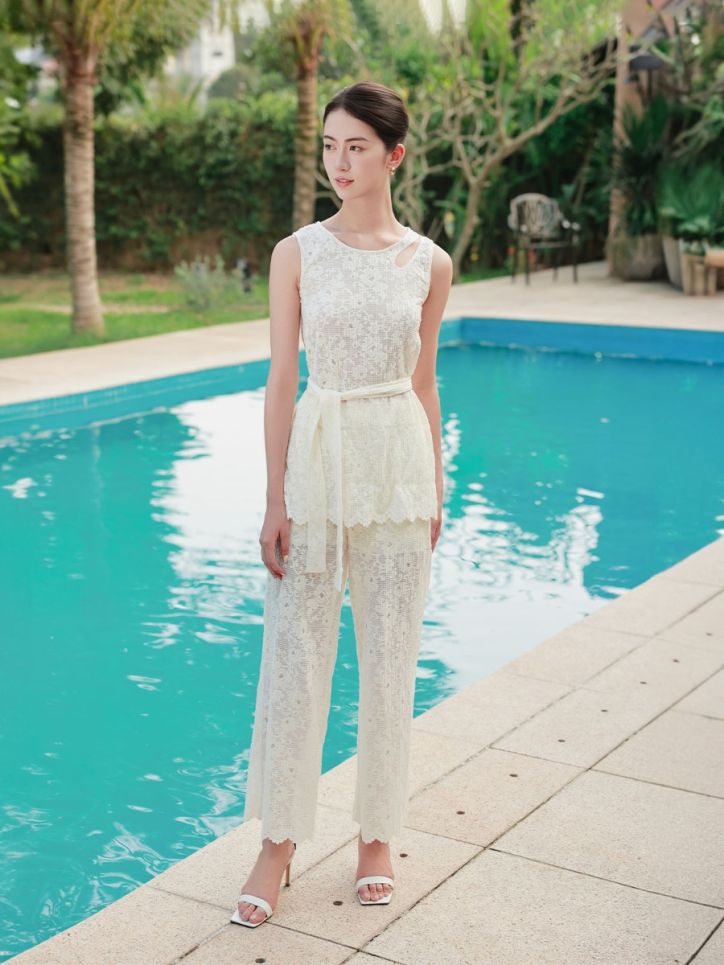 Quần ống suông ren 