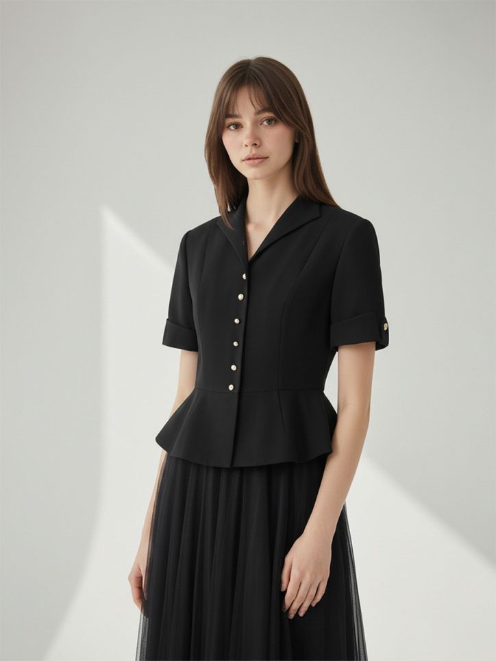 Áo ký giả tà peplum đính cúc trang trí